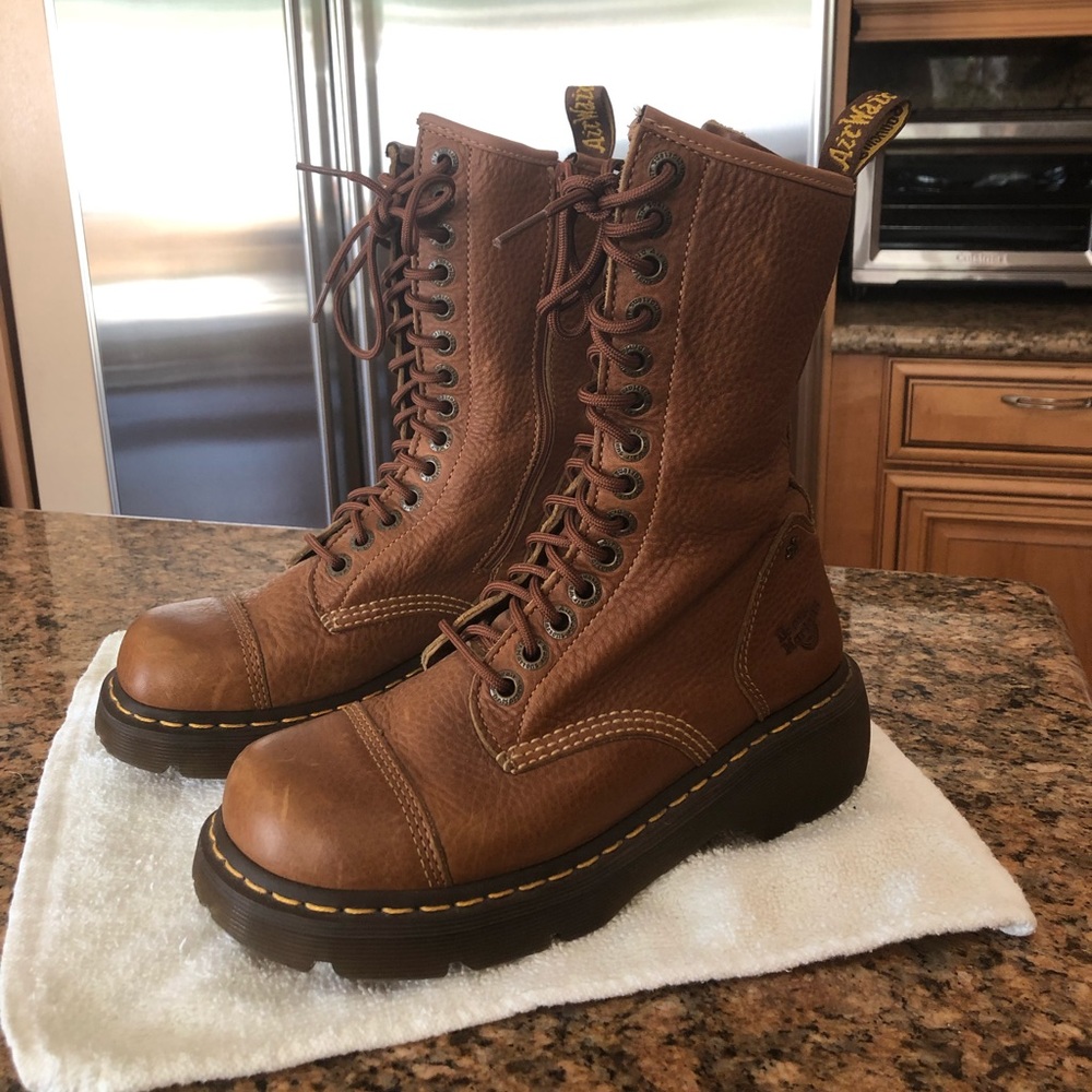 Dr. Marten’s brown calf high boots size 8